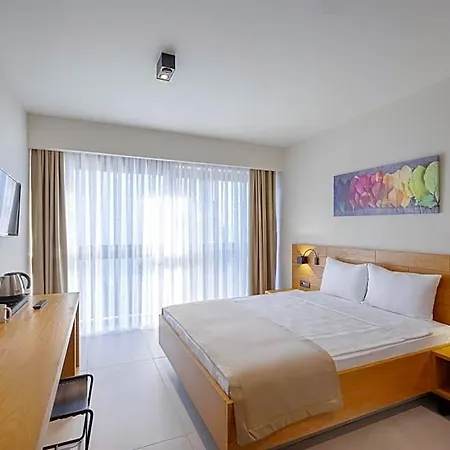 Hotel Lei *